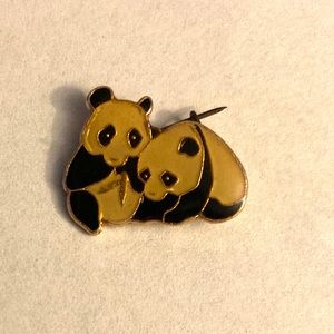 Vintage Panda enamel pin